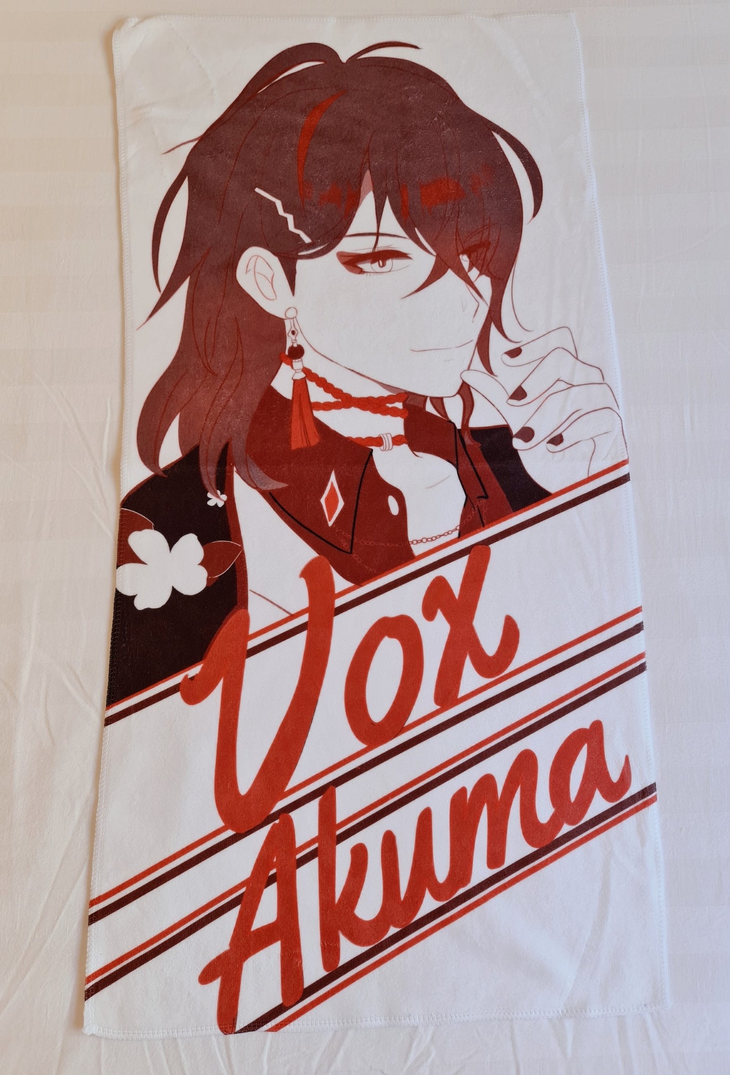 Luxiem Bath Towel large Vox Akuma, Mysta Rias, Shu Yamino