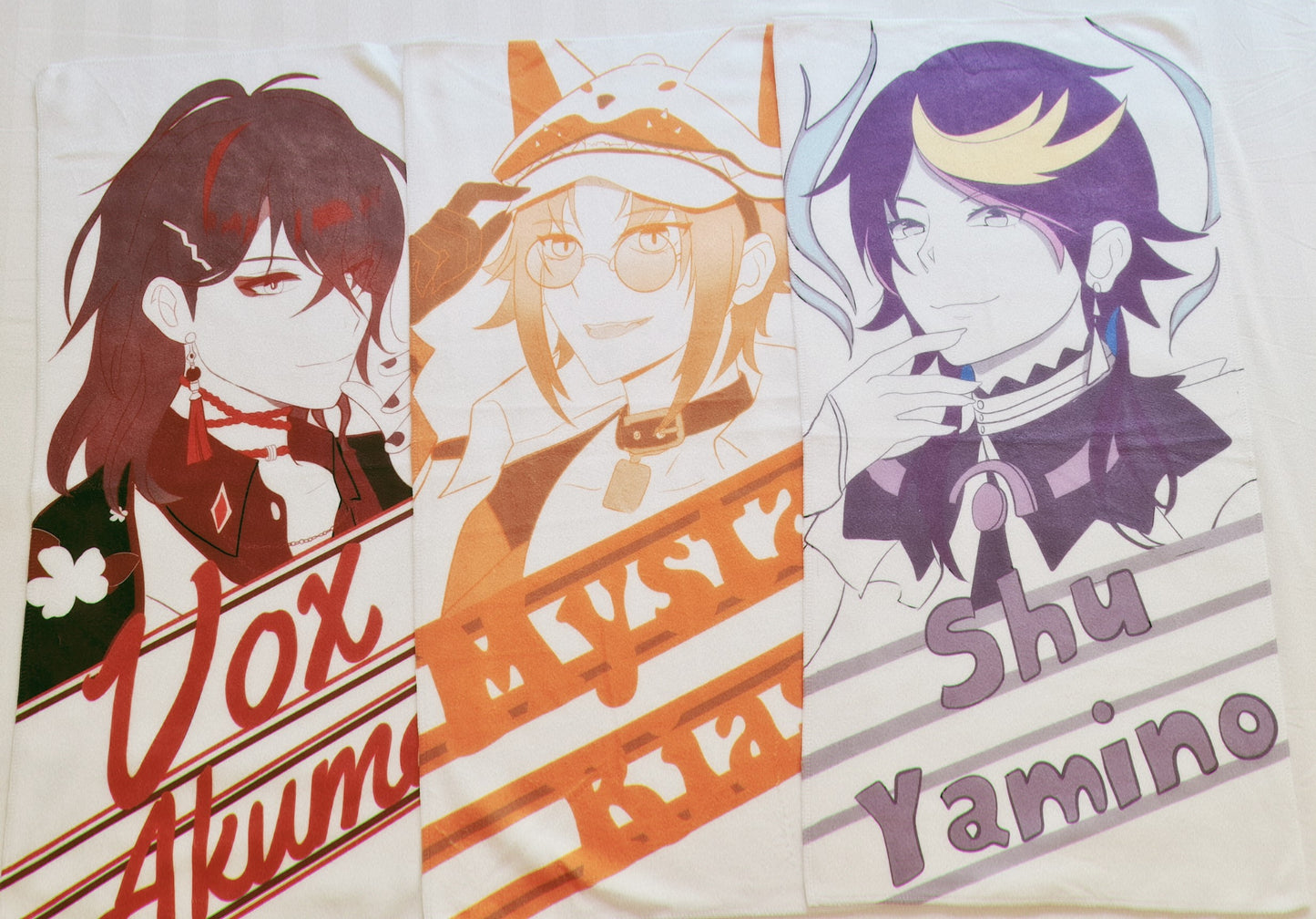 Luxiem Bath Towel large Vox Akuma, Mysta Rias, Shu Yamino